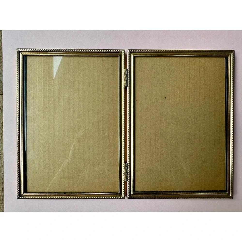 Vintage Ornate Gold Double Photo Frame Bifold‎ Standing Metal 5x7 Hinged 2-Way